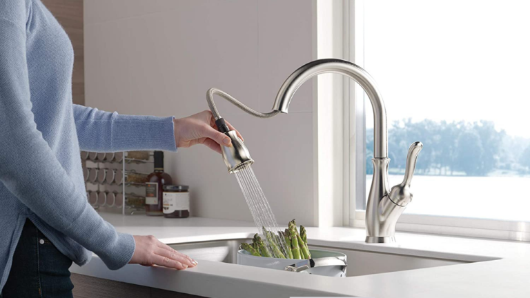 Delta Leland Kitchen Faucet Review